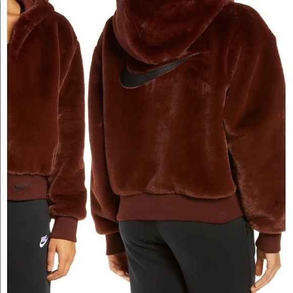 🏷 NWT Nike Sportwear Essential Faux Fur Jacket Bronze Eclipse SM - Retails $175 - Picture 3 of 9
